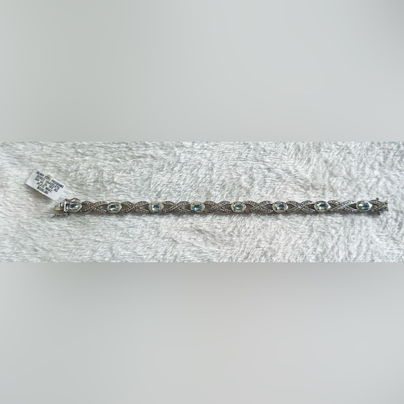 Macys Silver Core Programs Bracelet - Picture 3 of 7